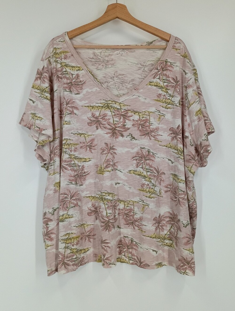 Old Navy Tropical Printed Tee